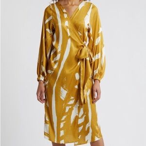 Diarrablu Layla long sleeve wrap dress